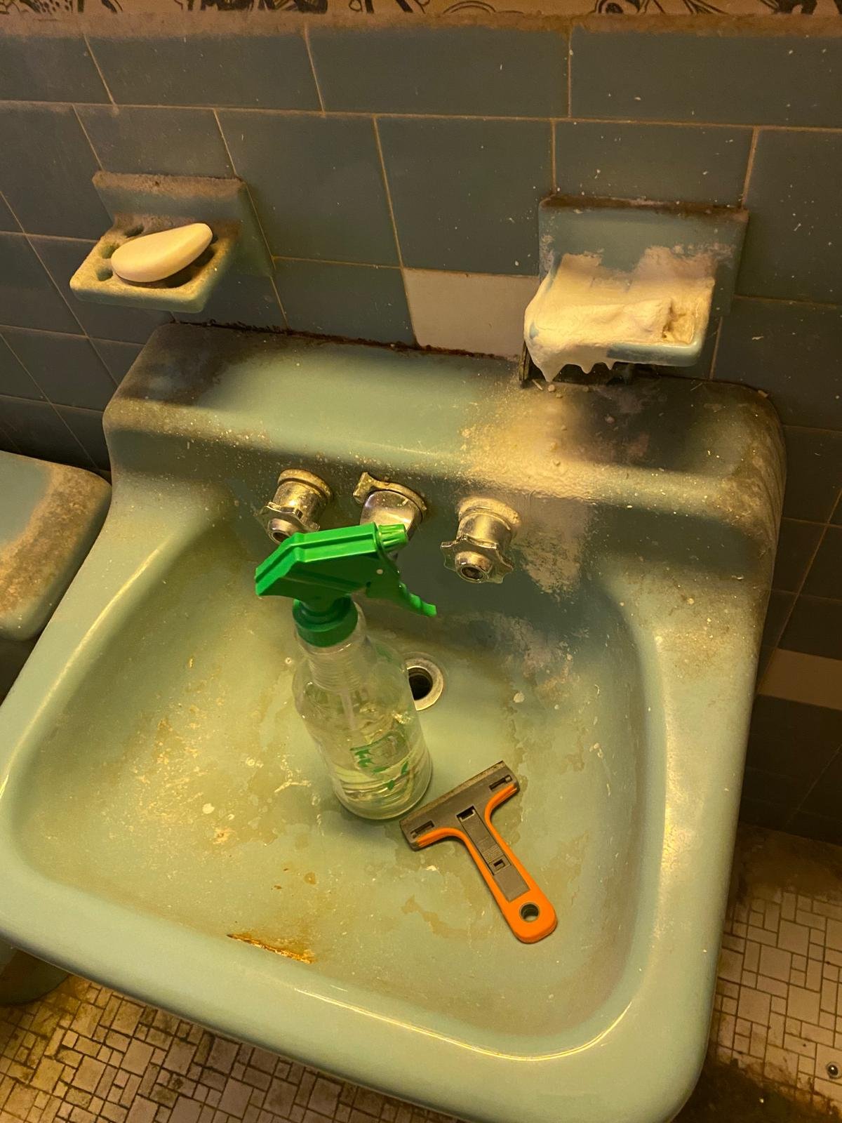 WhatsApp Image 2025-07-09 at 12.52.40 (12) WhatsApp Image 2025-07-09 at 12.52.40 (12)